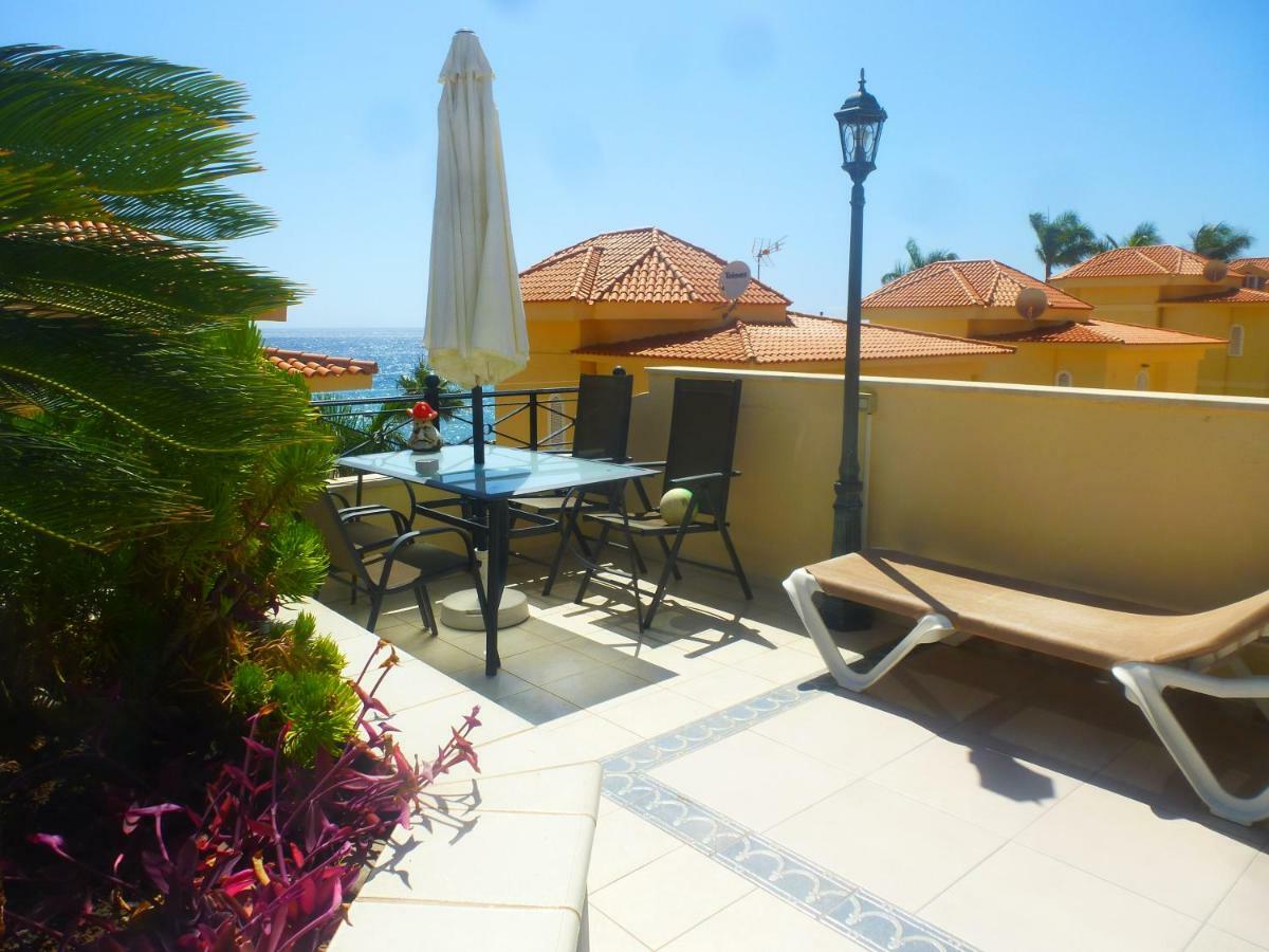 Unique Great Floor By The Ocean With Open Terrace. Separate Entrance. Adults Only Villa *