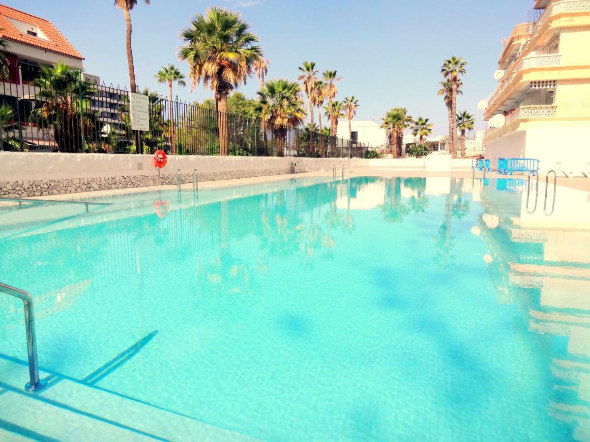 Spotless South Facing With Pool View And Wifi Heart Of Americas Playa de las Américas