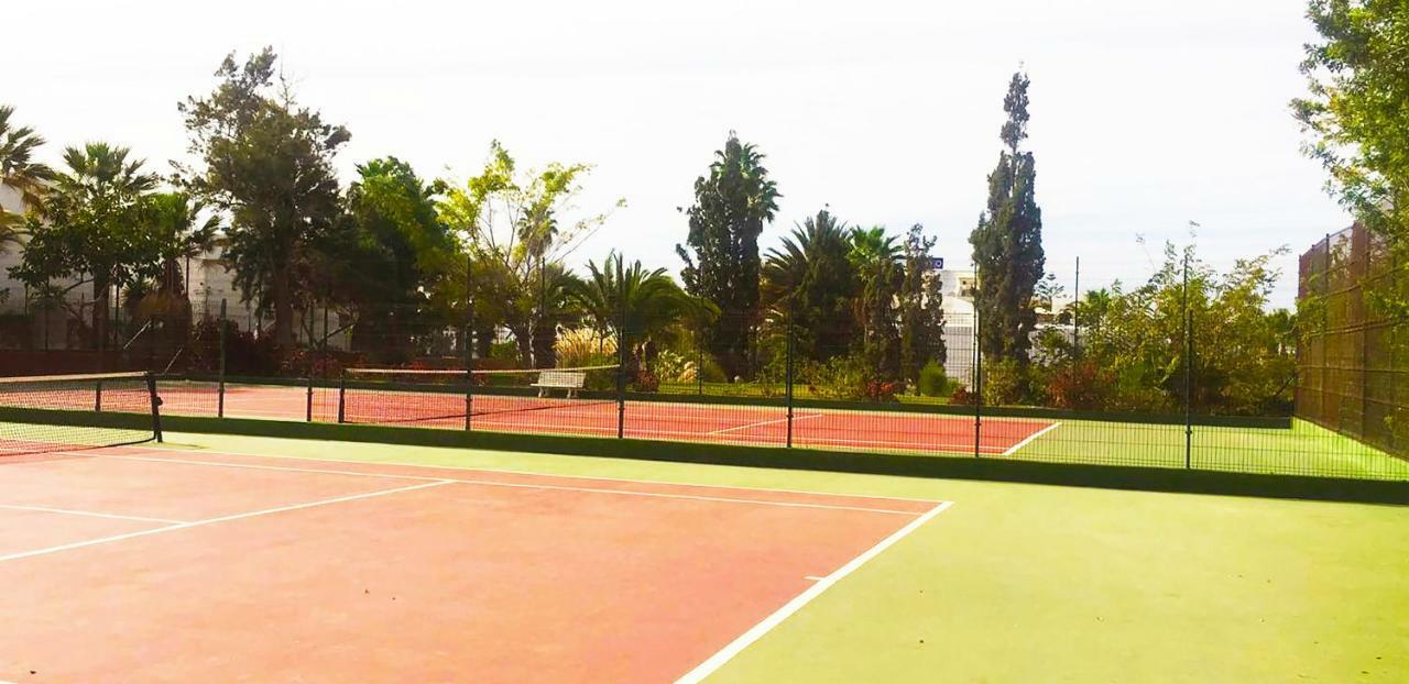 In El Dorado Complex