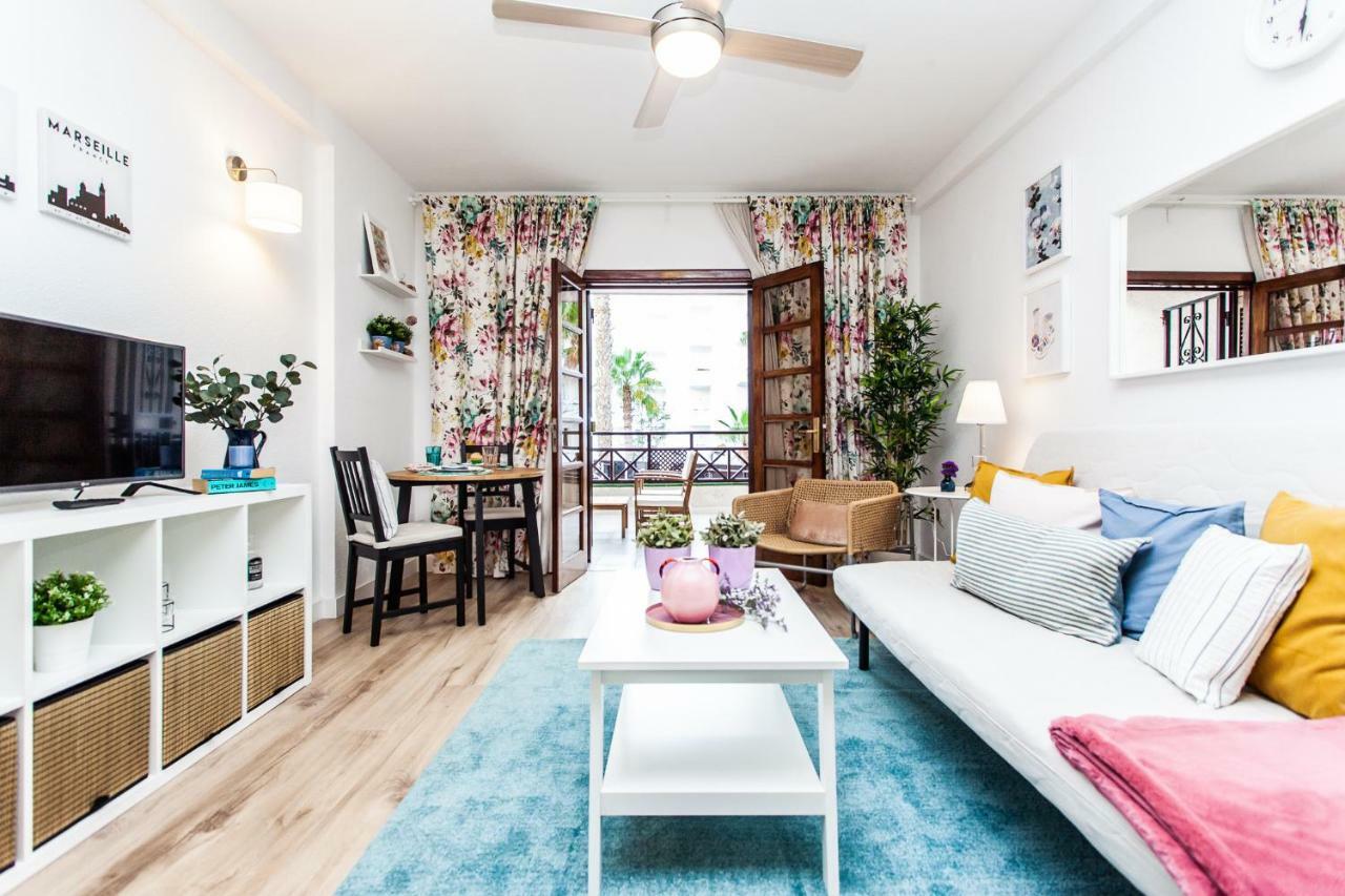 Spectacular Renovated Apartment, 5 Min To Camison Beach, With Aircon