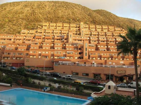 Aparthotel Castle Harbour 3*