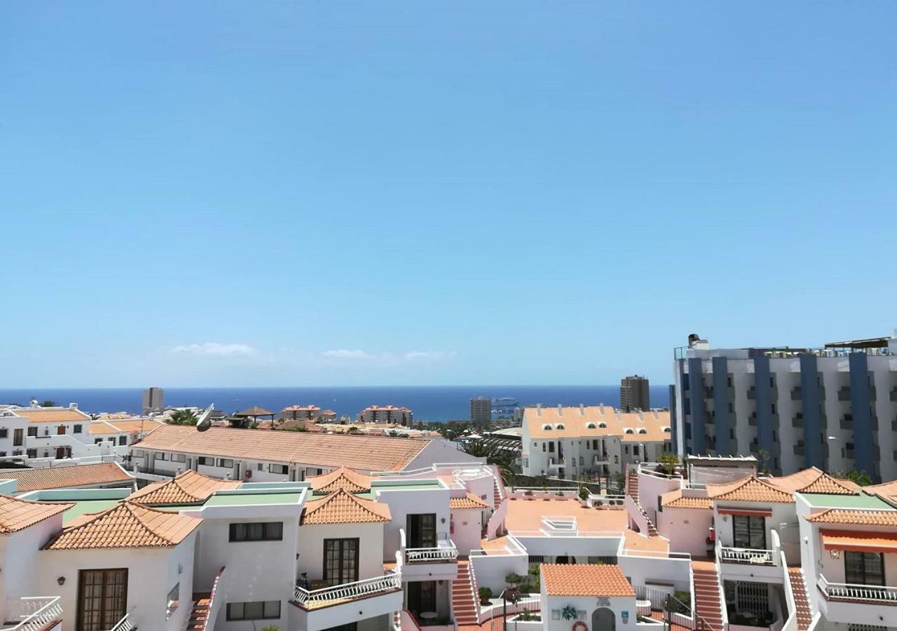 Orquidea Del Sur * Los Cristianos (Tenerife)