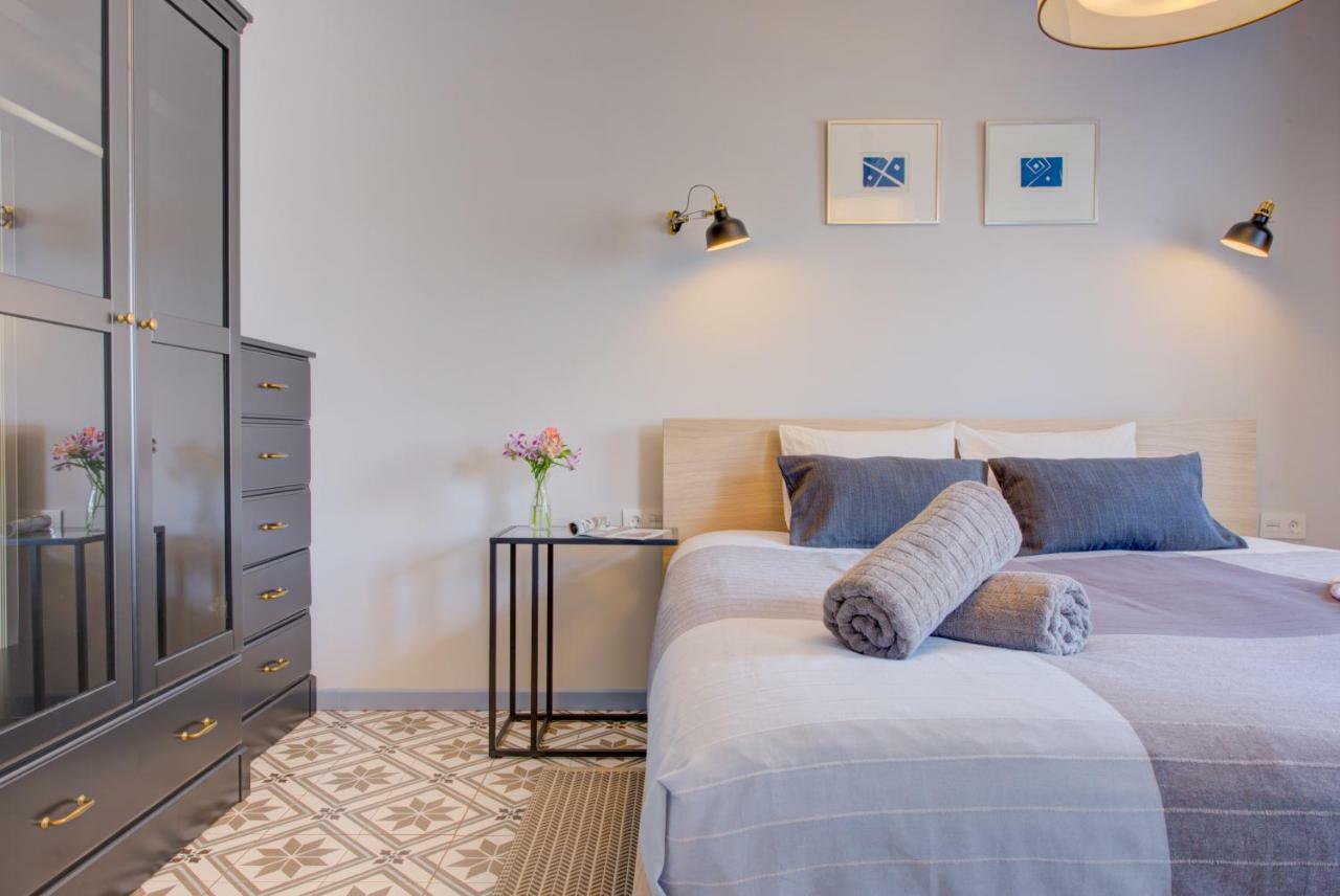 Modern, Bright And Welcoming Oceanfront *