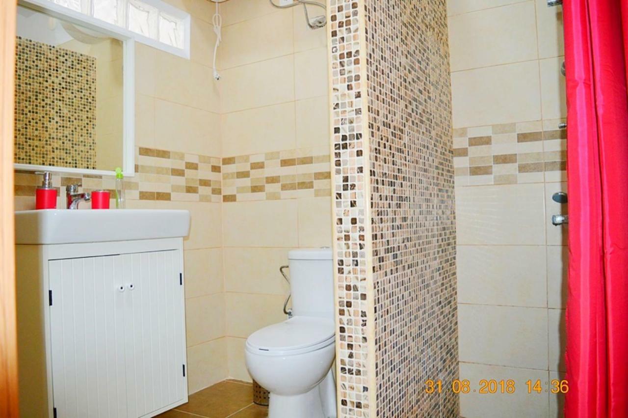 Apartamento New Renovated Duplex Near The Ocean Located In Tenerife Sur