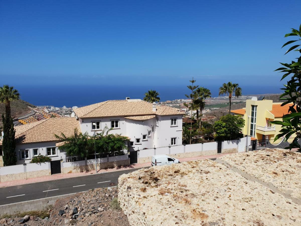 Strelitzia Villa Costa Adeje (Tenerife)