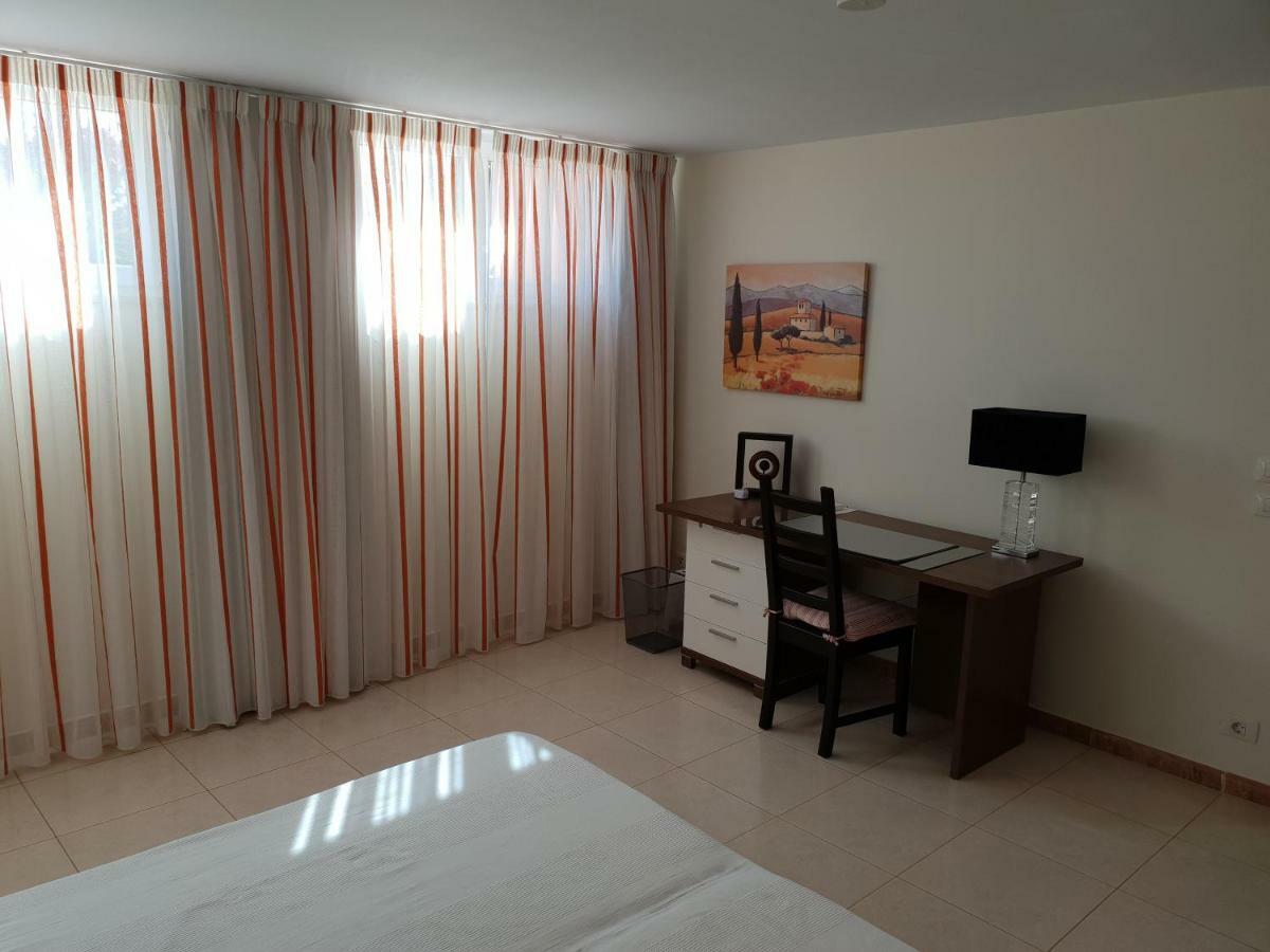Strelitzia Villa