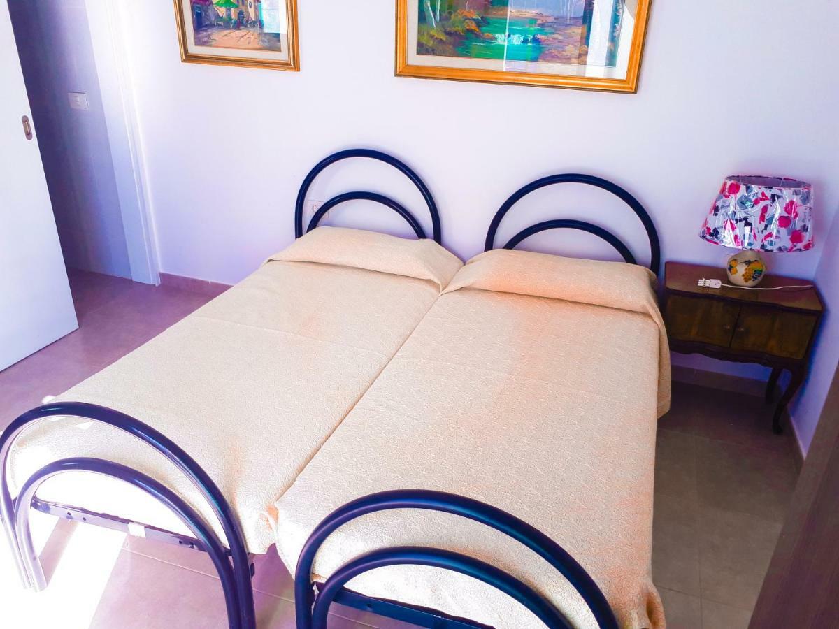 Tenerife Little Village S * San Isidro (Tenerife)
