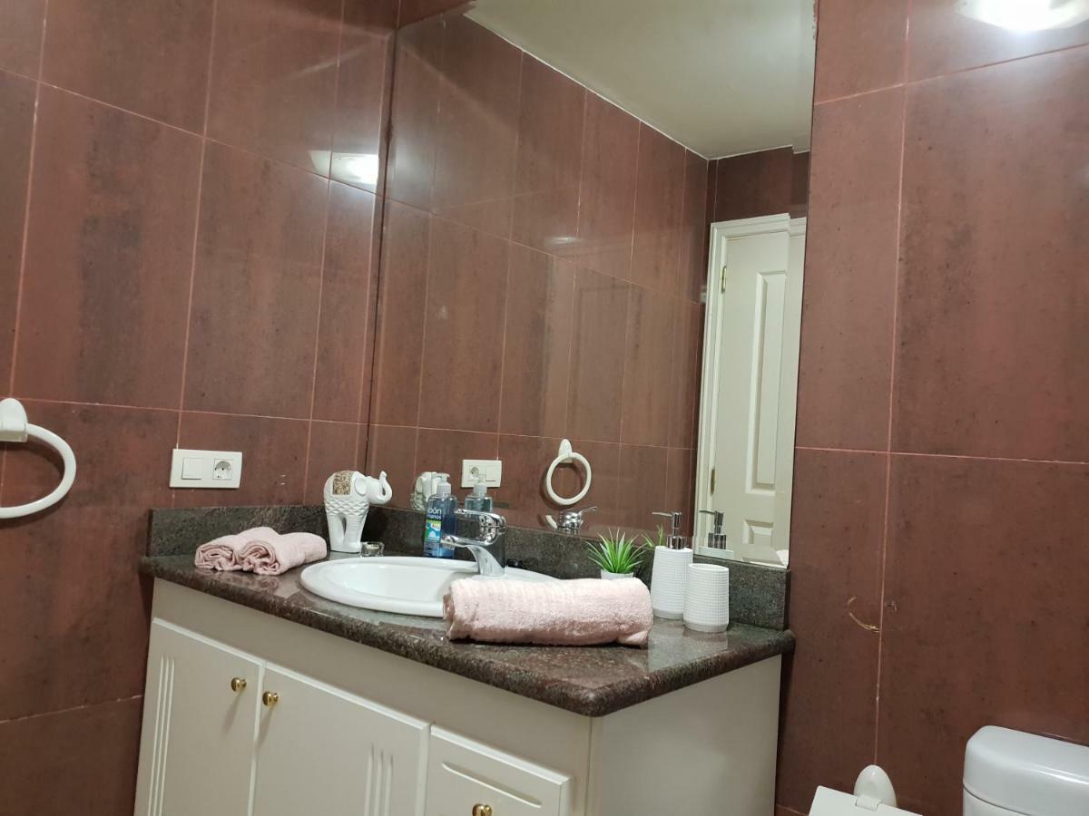 Apartment Terrazas Del Duque 2: Beachfront Oasis With Sea Views And Heated Pool