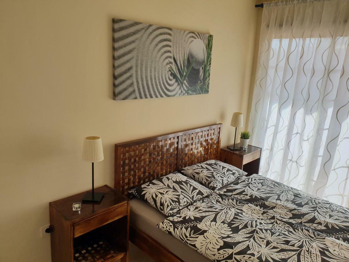 Terrazas Del Duque 2: Beachfront Oasis With Sea Views And Heated Pool Apartment Costa Adeje (Tenerife)