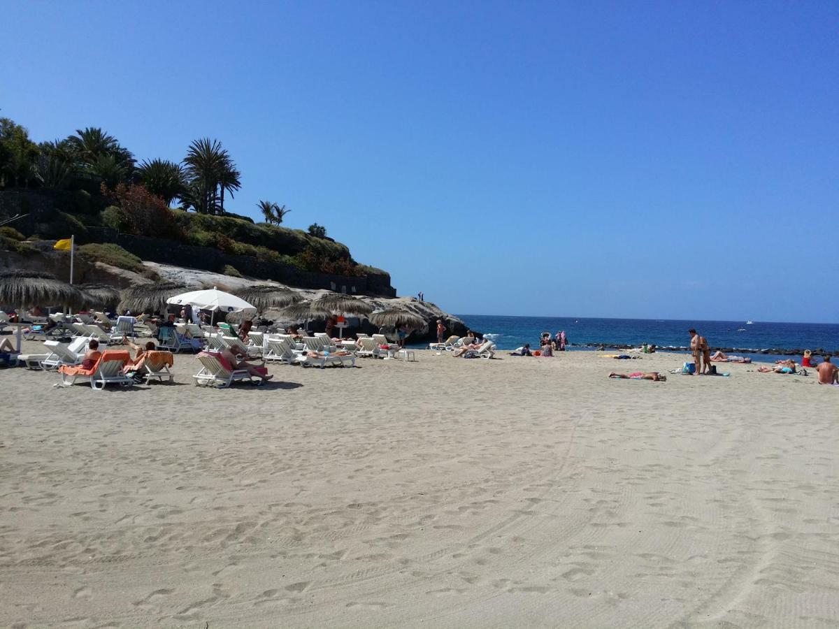Apartment Terrazas Del Duque 2: Beachfront Oasis With Sea Views And Heated Pool