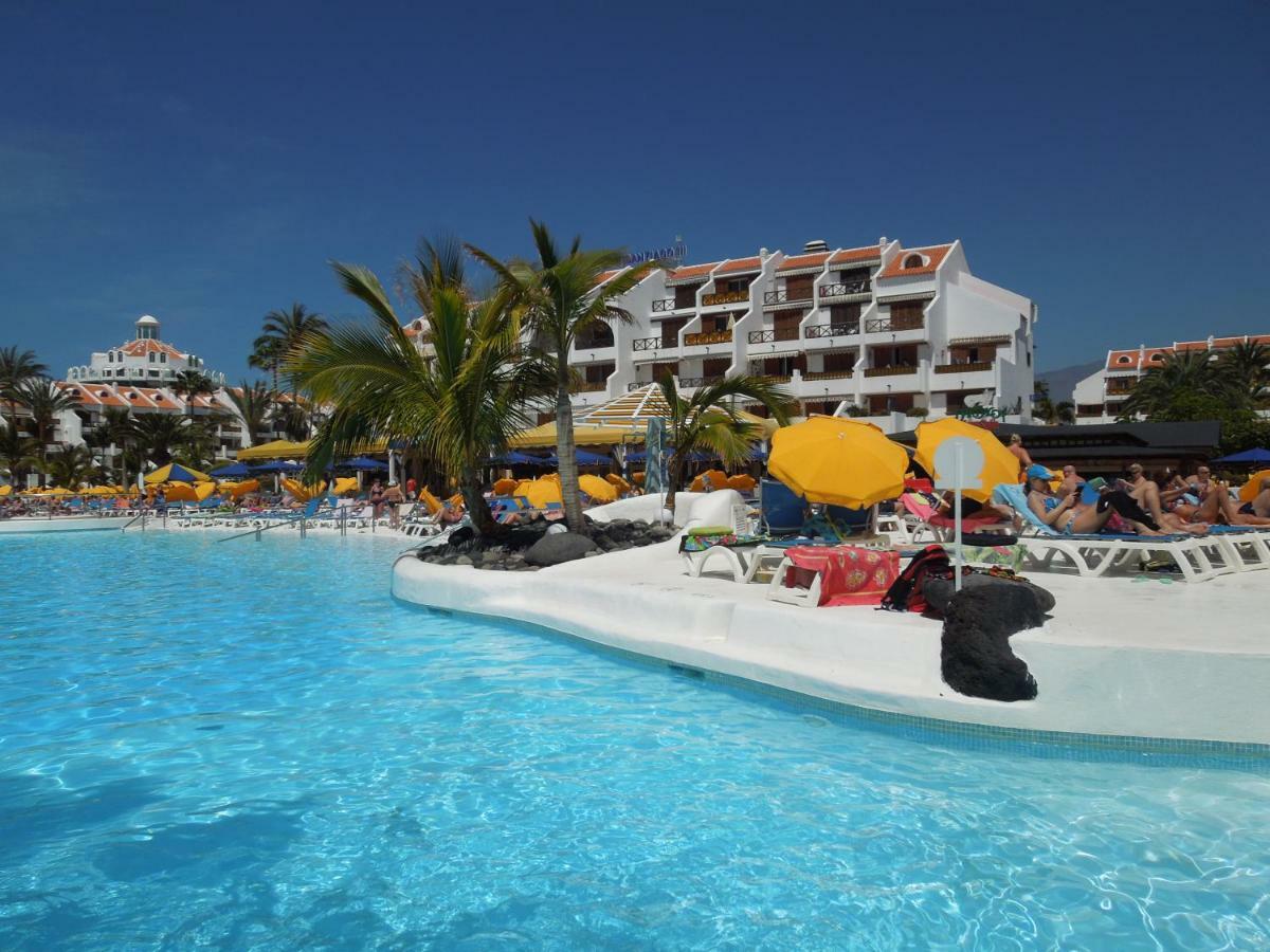 Appartement Two Bedroom Beachfront No 3 With Sea-view, Heated Pool, Close To The Sea Arona (Tenerife)