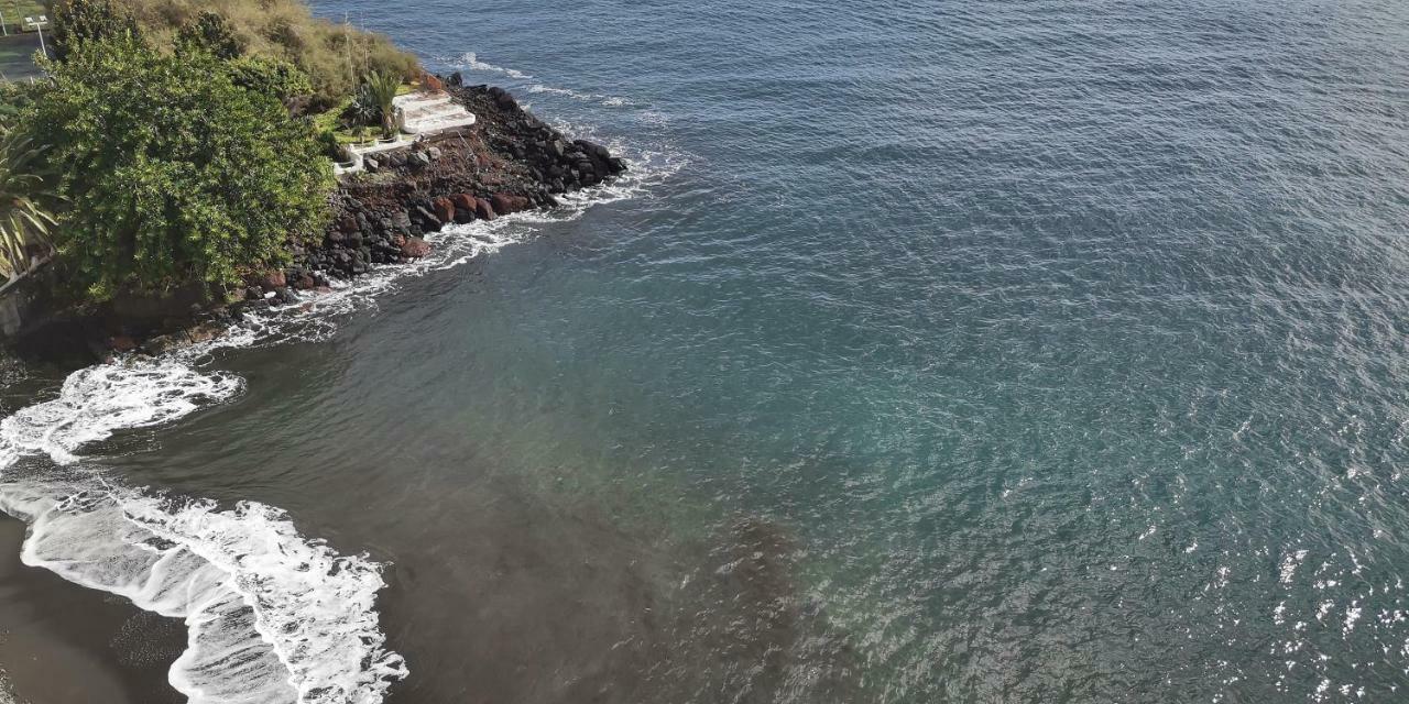 Playa Chica Las Gaviotas Santa-Cruz de Ténérife
