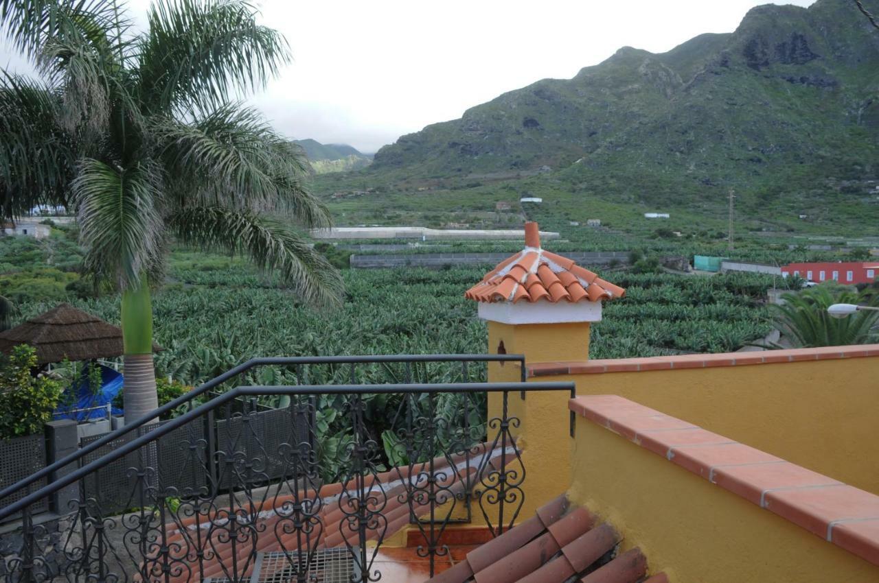 La Cuadra *