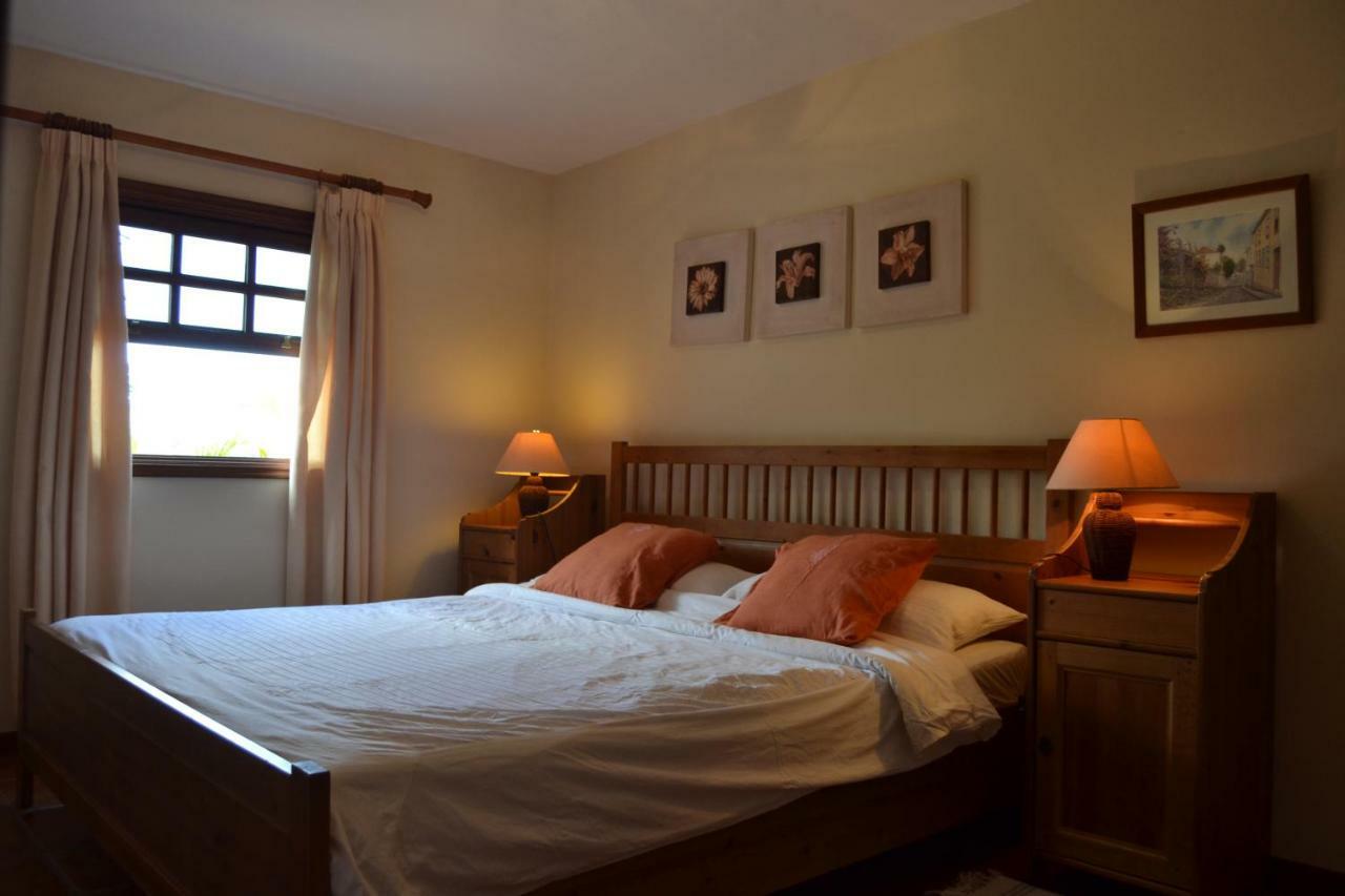 Castanos Country house