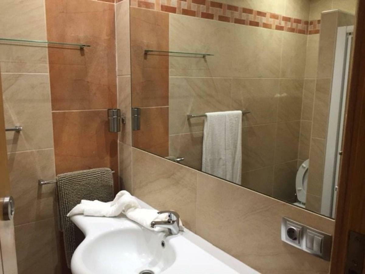 Luxury Cristianos Beachfront Appartement *