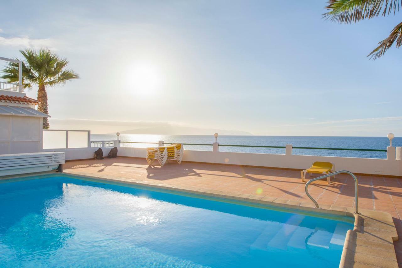 Modern, Bright And Welcoming Oceanfront *