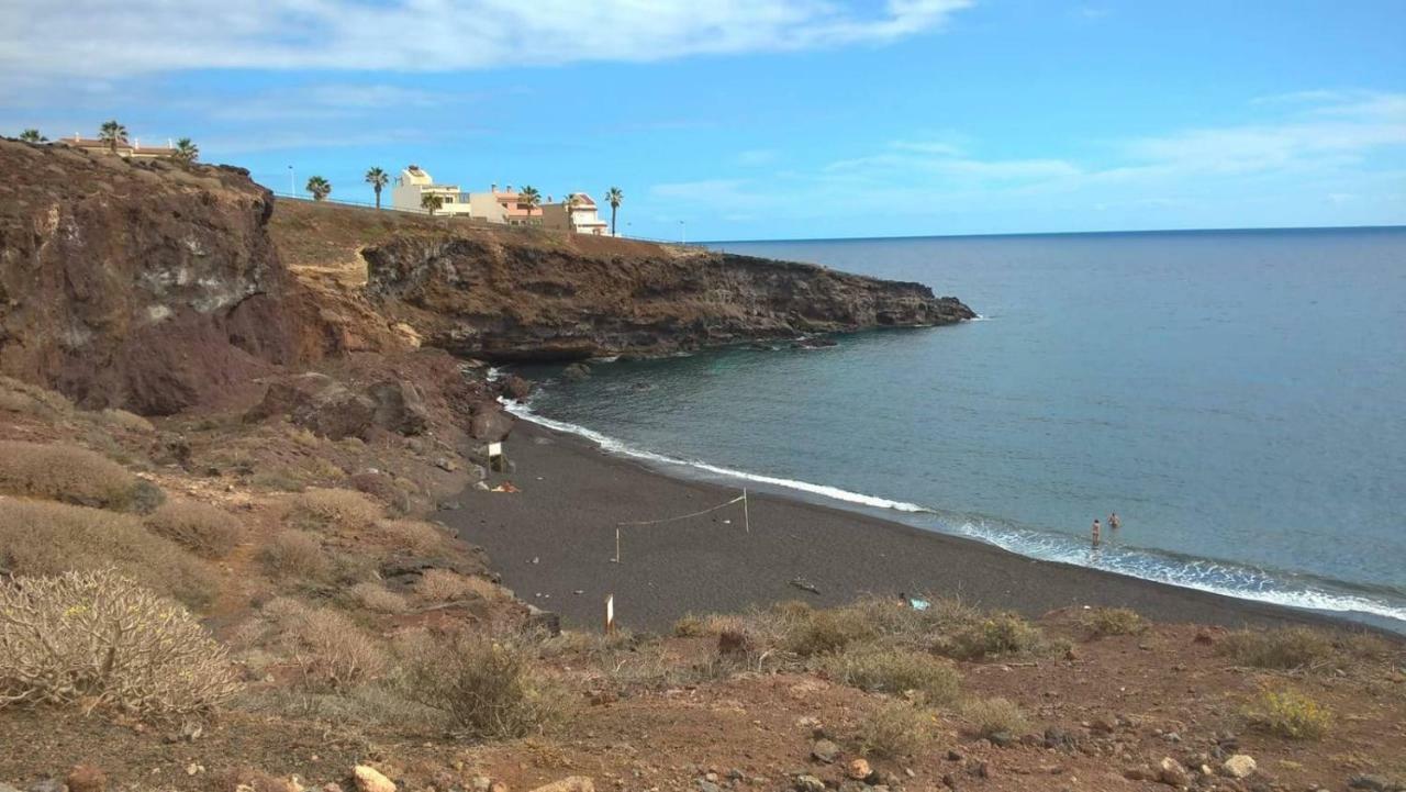 Caleta Roques *