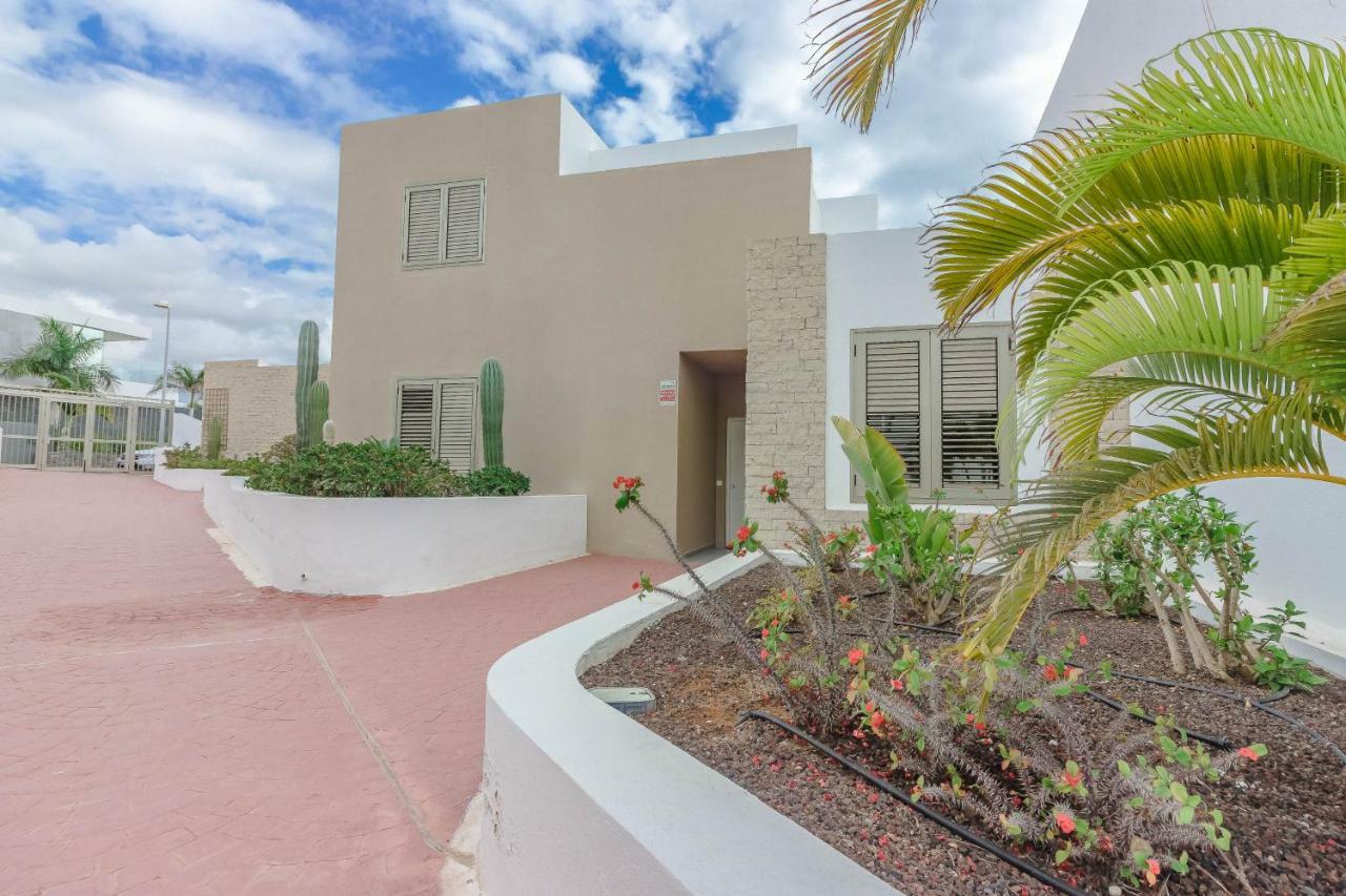 Villa Isabella, Luxury With Heated Pool Ocean View In Adeje, Tenerife Costa Adeje (Tenerife)
