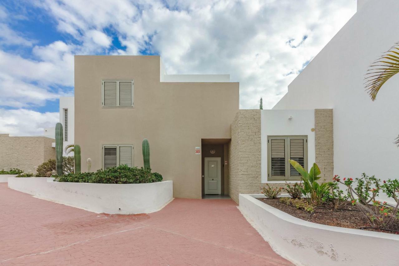 Isabella, Luxury With Heated Pool Ocean View In Adeje, Tenerife