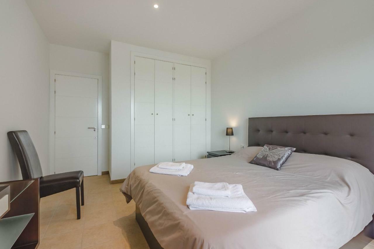 Villa Isabella, Luxury With Heated Pool Ocean View In Adeje, Tenerife *