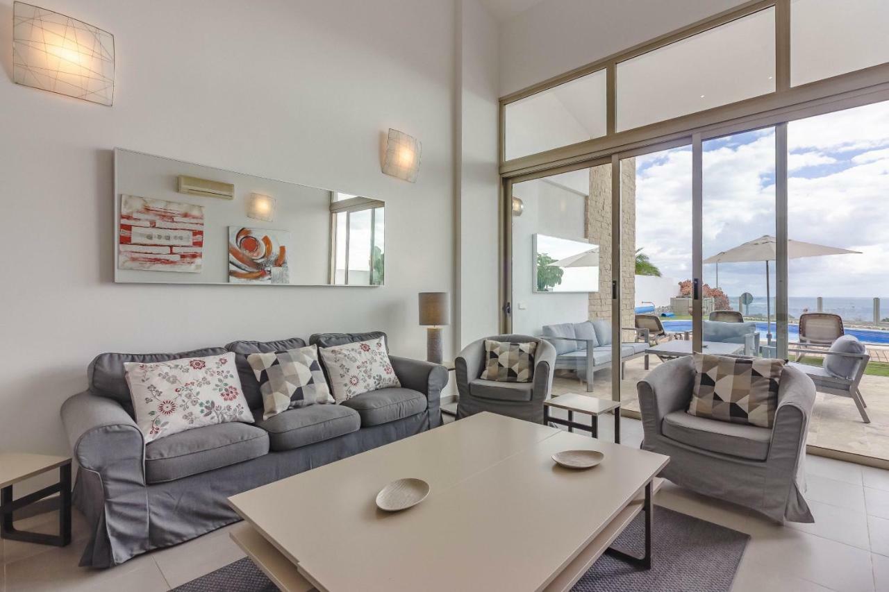 Villa Isabella, Luxury With Heated Pool Ocean View In Adeje, Tenerife