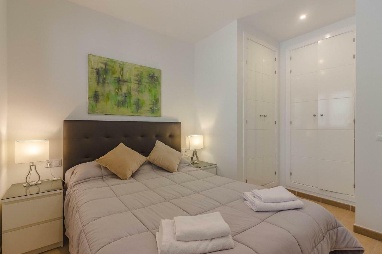 Villa Isabella, Luxury With Heated Pool Ocean View In Adeje, Tenerife *