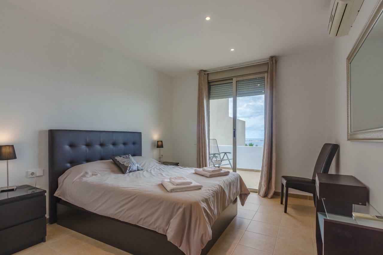Isabella, Luxury With Heated Pool Ocean View In Adeje, Tenerife *