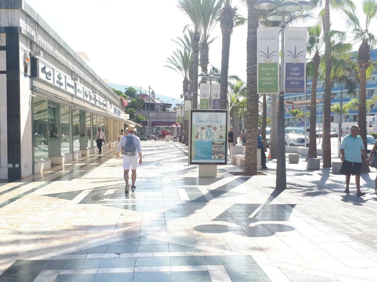 Tenerife Little Village S *