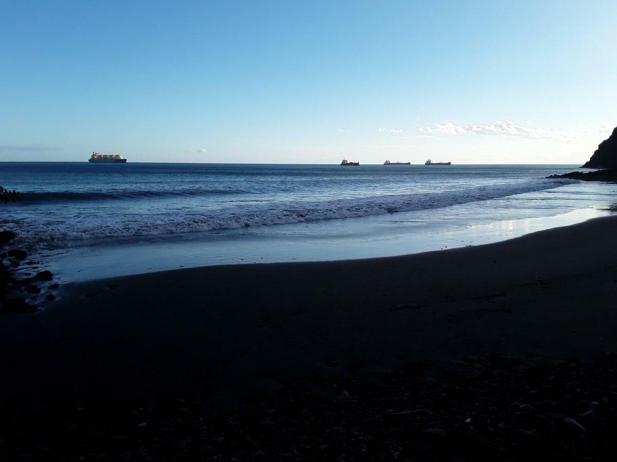 Playa Chica Las Gaviotas