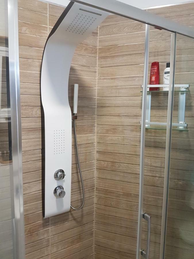 Lovely Fully Equiped In Apartment *