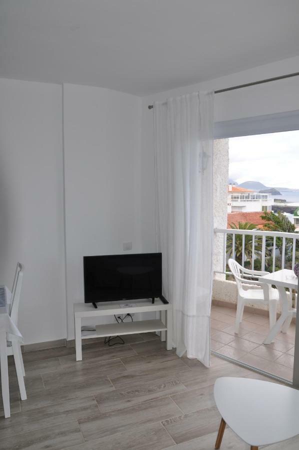 Apartment Bright By The Sea
