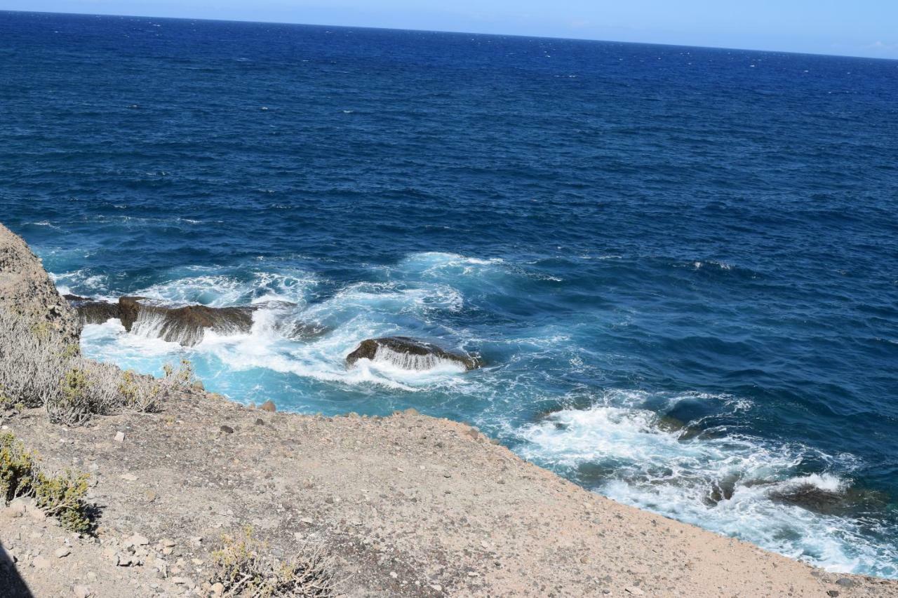 La Caleta 2