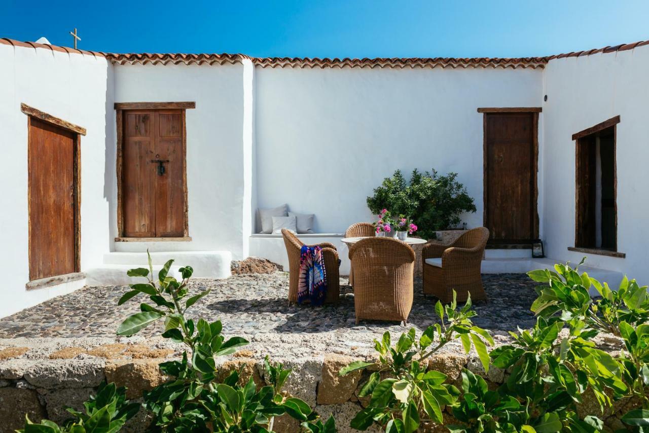 Las Casas Del Camino Real