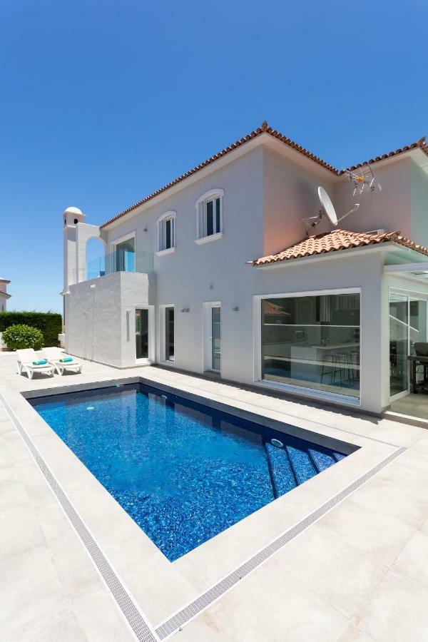 Pinalito - Con Piscina Privada Сasa de vacaciones