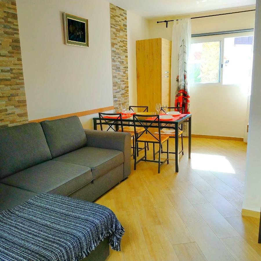 New Renovated Duplex Near The Ocean Located In Tenerife Sur Apartamento Costa del Silencio