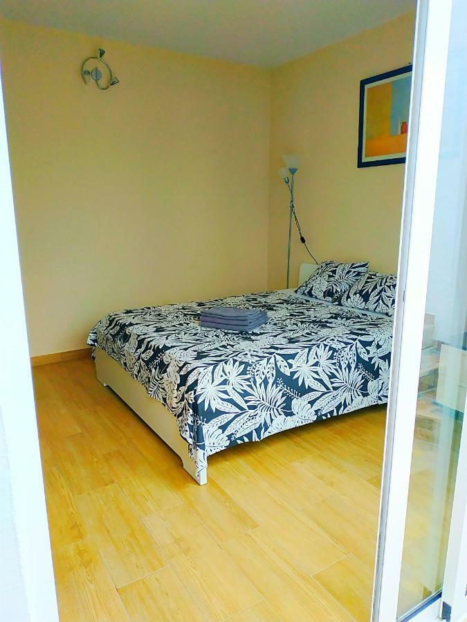 New Renovated Duplex Near The Ocean Located In Tenerife Sur Apartamento *