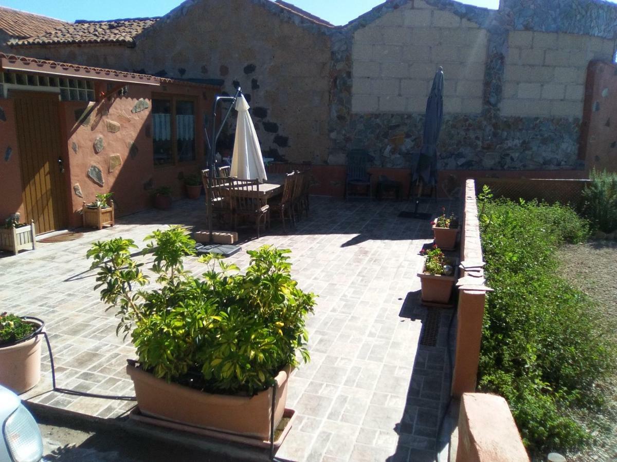 Casa De Abuelos *