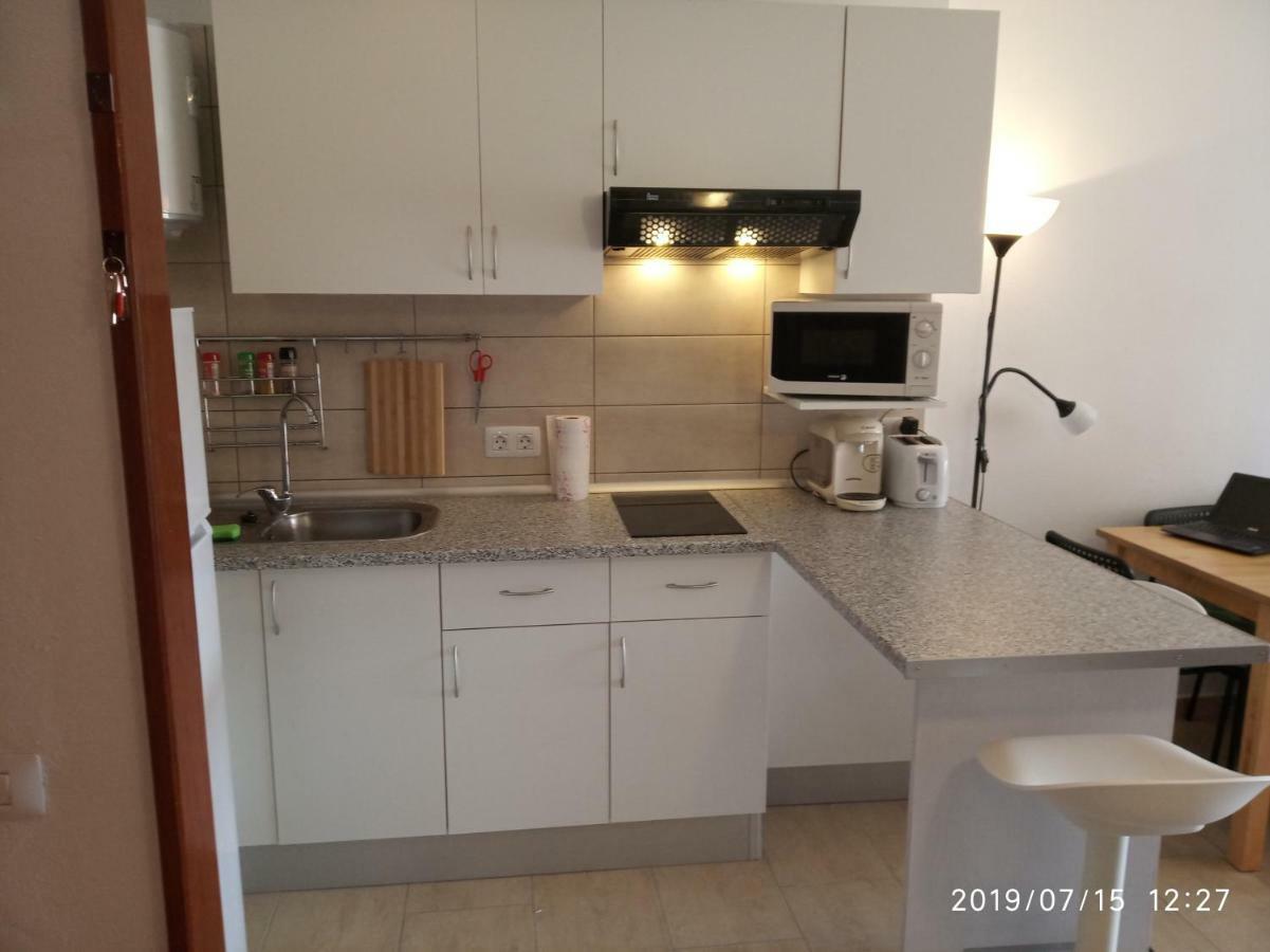 Torres Del Sol Sea View Apartment