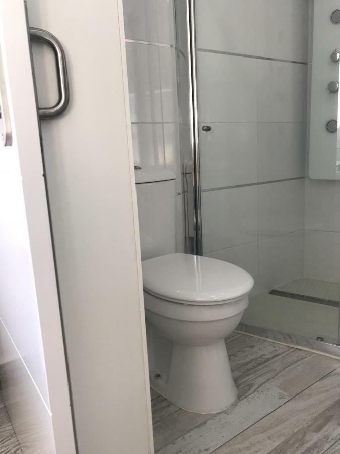 Wonderful White Appartament In Playa Las Americas Apartamento *