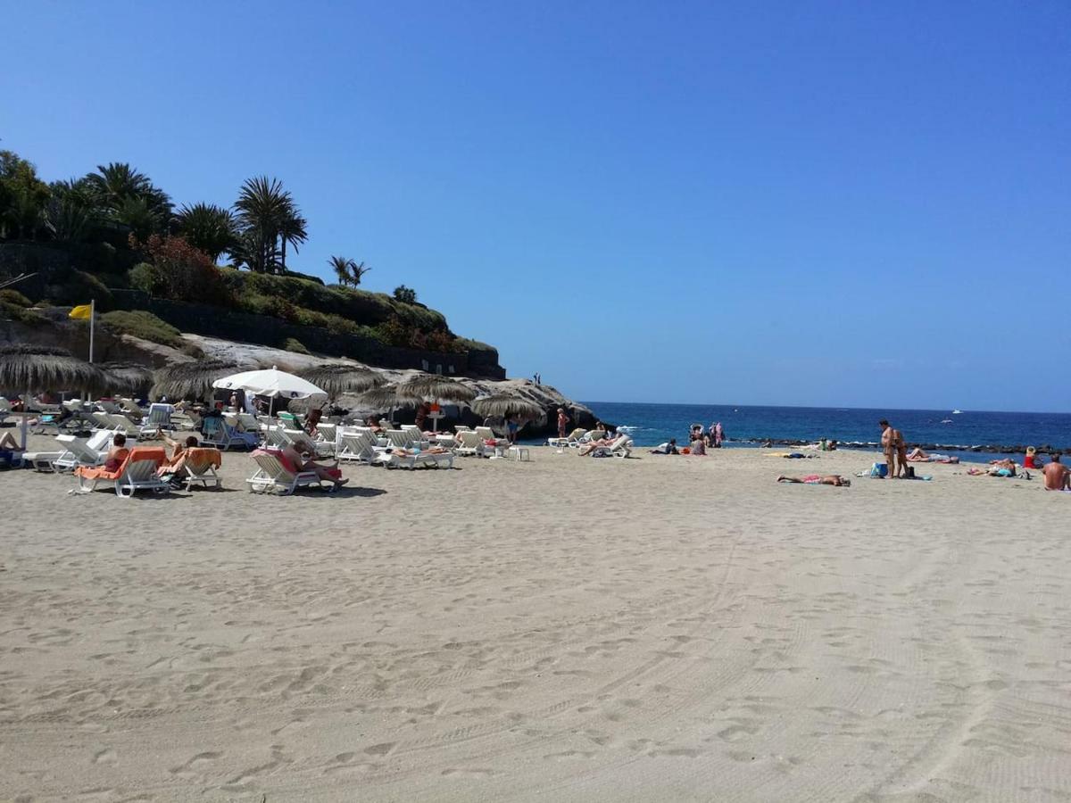 Playa Del Duque In 1st Sea Line Directly On The Beach, Heated Pool, Wifi, Balcony