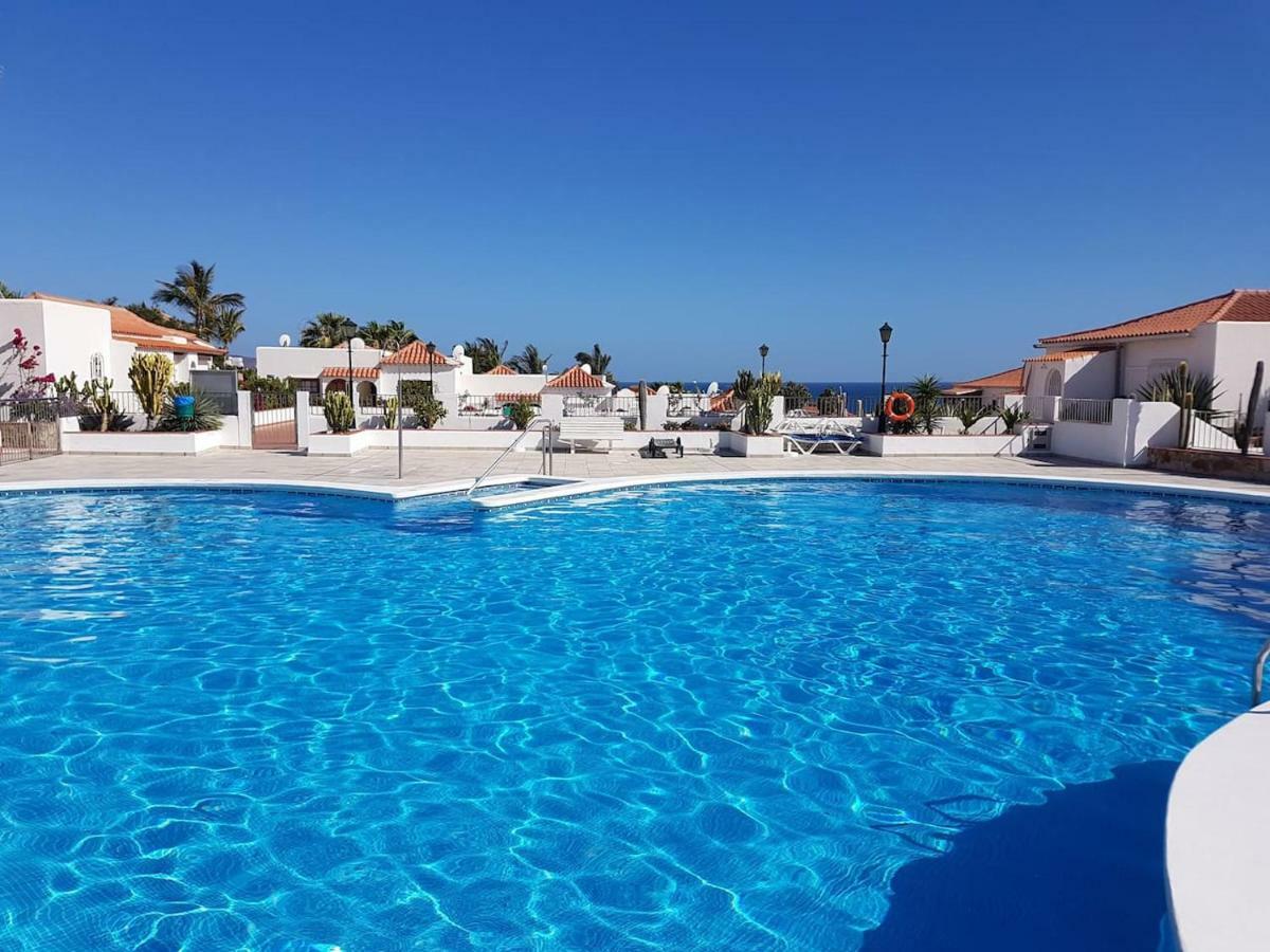 Playa Del Duque In 1st Sea Line Directly On The Beach, Heated Pool, Wifi, Balcony * Costa Adeje (Tenerife)