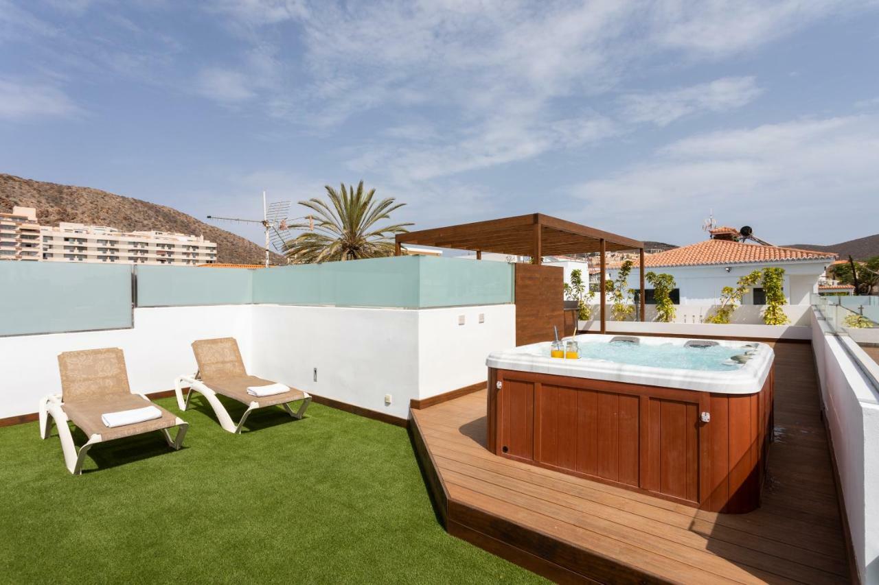 Luxurious With Jacuzzi Villa *
