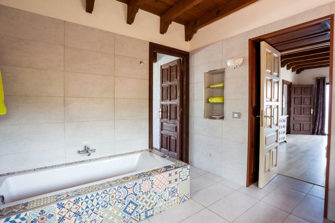 Casa Rocas Villa *