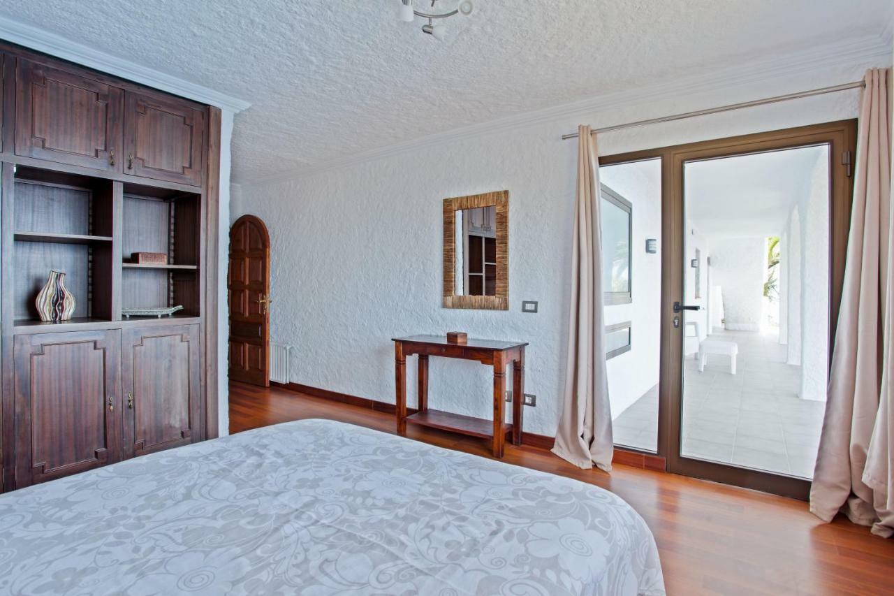 Casa Rocas Villa *