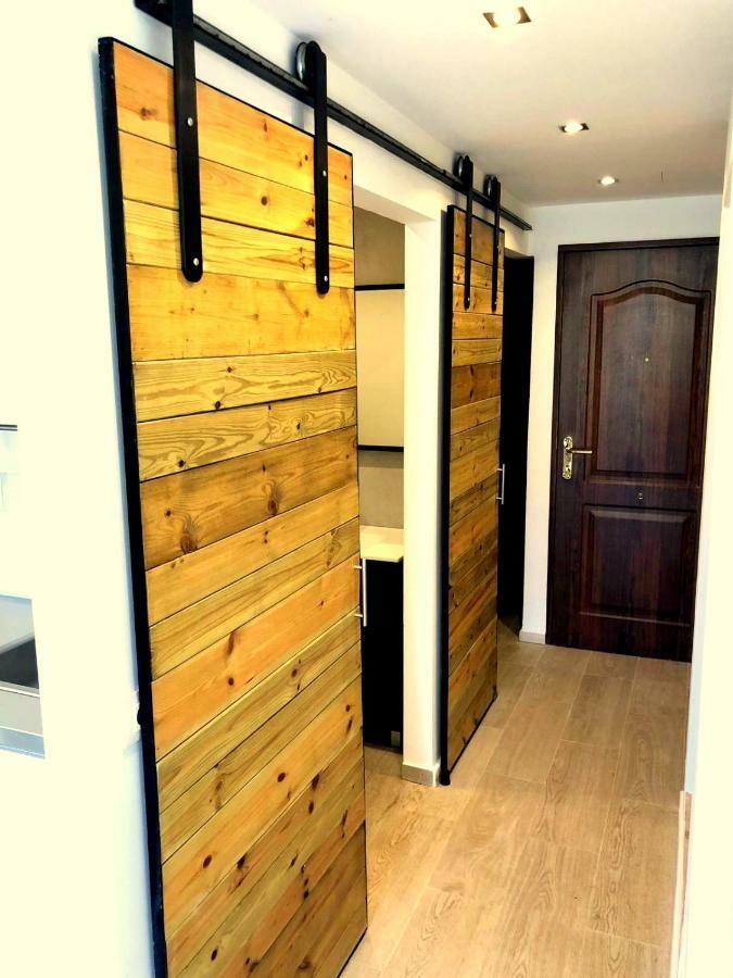 Spotless South Facing With Pool View And Wifi Heart Of Americas Appartement *