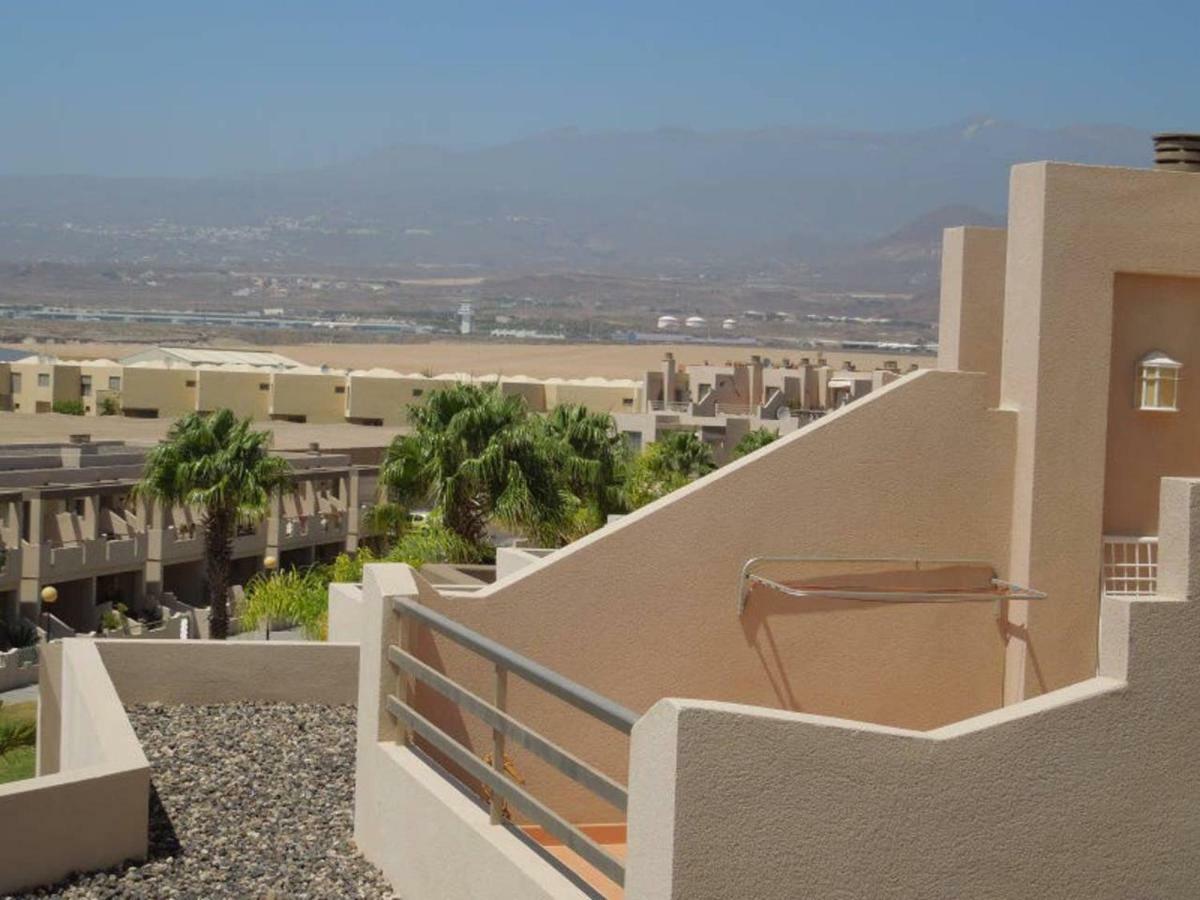 Playa Tejita Directly At The Sea + Beach, 2 Pools, Sea View, Sat-tv, Wifi Holiday home