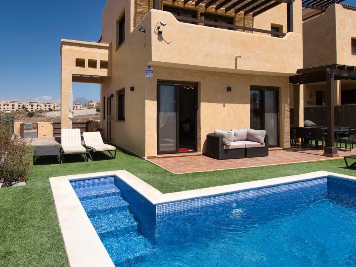 Island Golf Villas, Amarilla Golf And Country Club Villa *