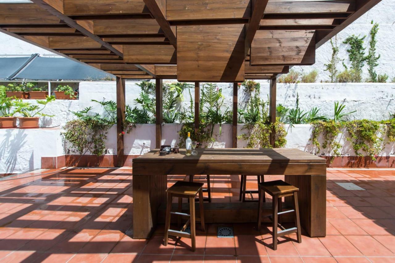 Superior G: Private Pool & Concierge Apartment *