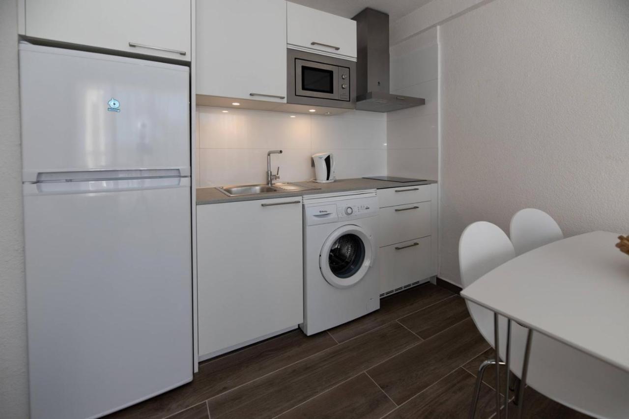 Apartment Modern With Pool And Wifi