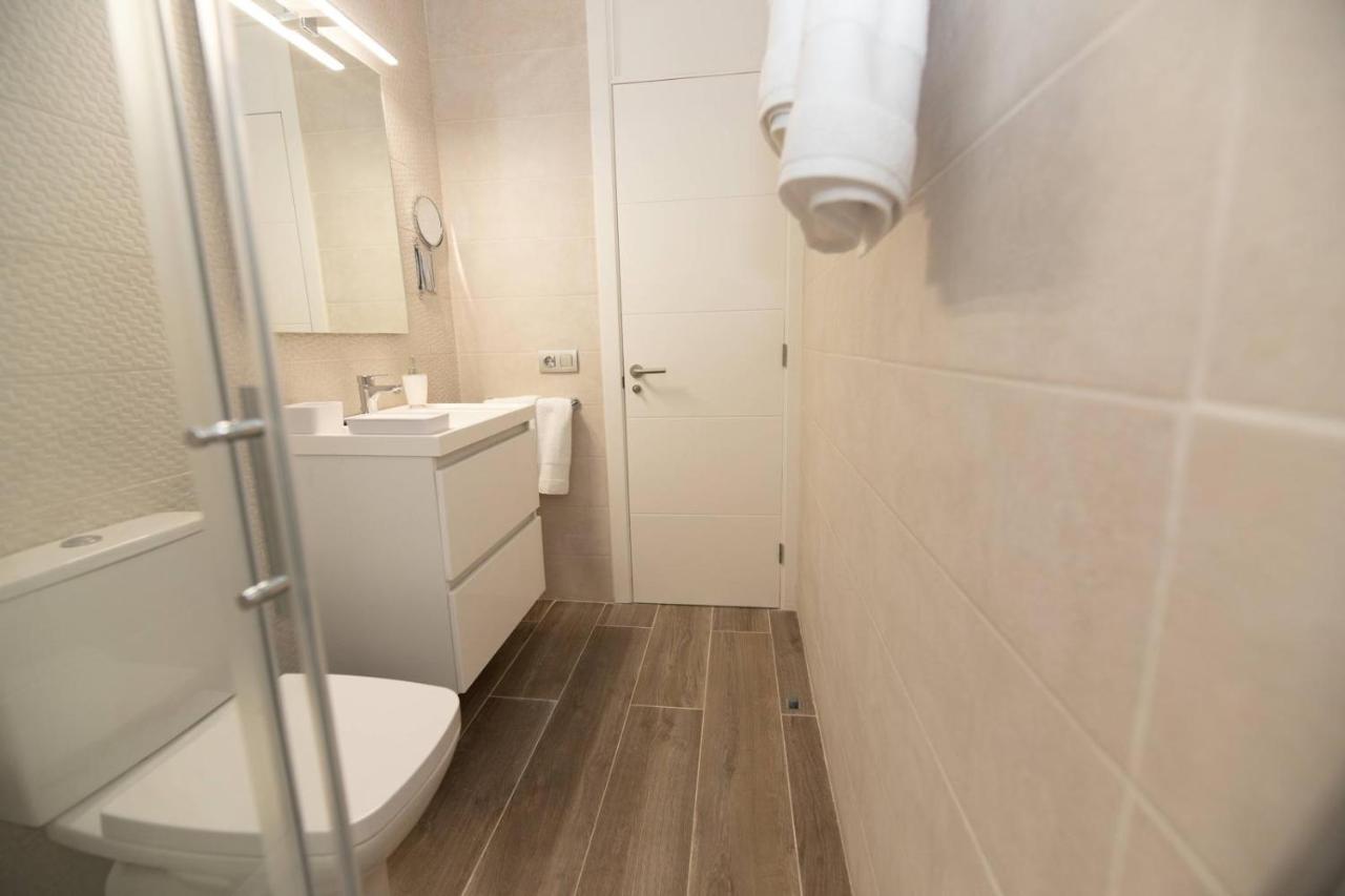 Modern With Pool And Wifi * Playa Fanabe